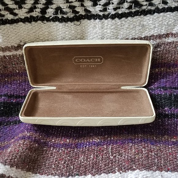 White Coach Sunglasses Case - Picture 2 of 7